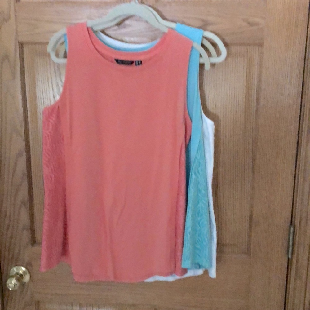 3 tunic bundle with lace detail